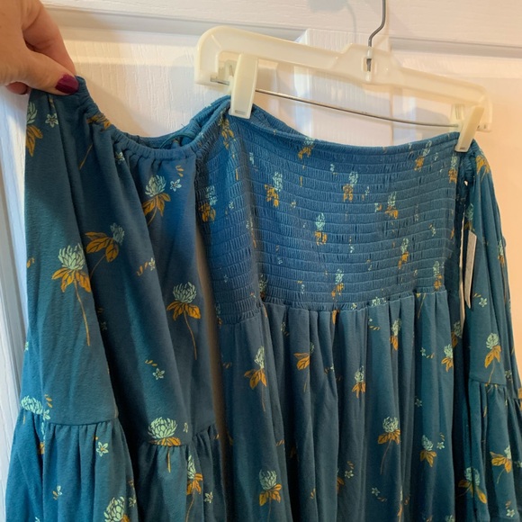 Free People top new with tags - Picture 3 of 5